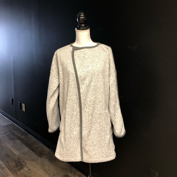Banana Republic Tops - Banana republic sweater shirt wrap Nwt